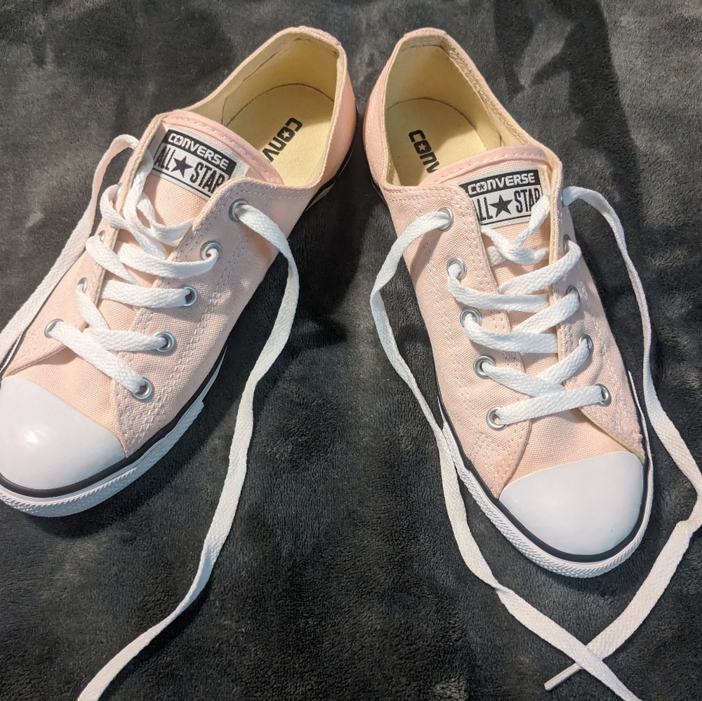 Light pink women's size 8 Converse
